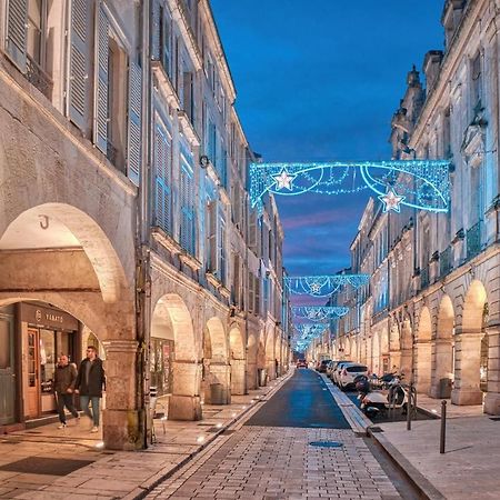 Appartement T3 Tout Confort En Duplex A 20Mn A Pied Du Centre-Ville Avec Tv Et Wifi La Rochelle  Exterior photo